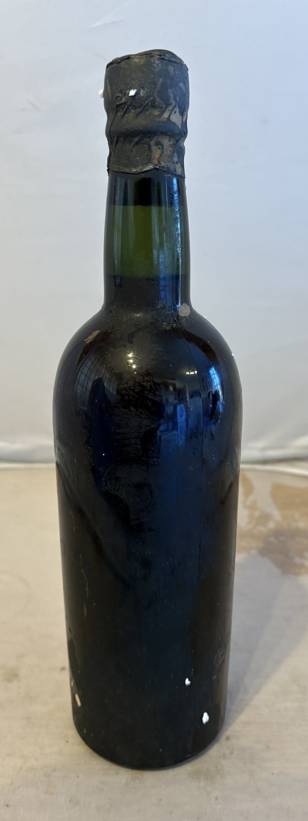 1947 Tuke Holdsworth Vintage Port